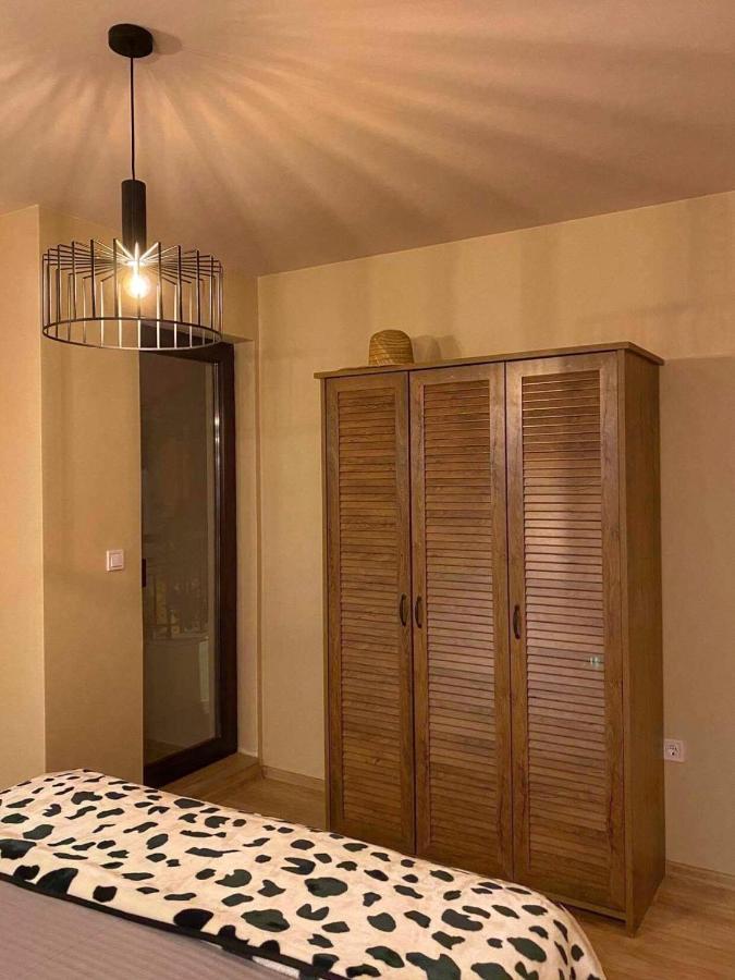 Stylish Urban Apart New 2021 Close To The Beach Varna Ngoại thất bức ảnh
