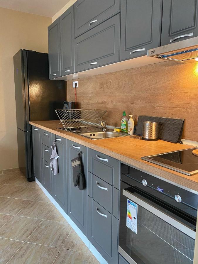 Stylish Urban Apart New 2021 Close To The Beach Varna Ngoại thất bức ảnh