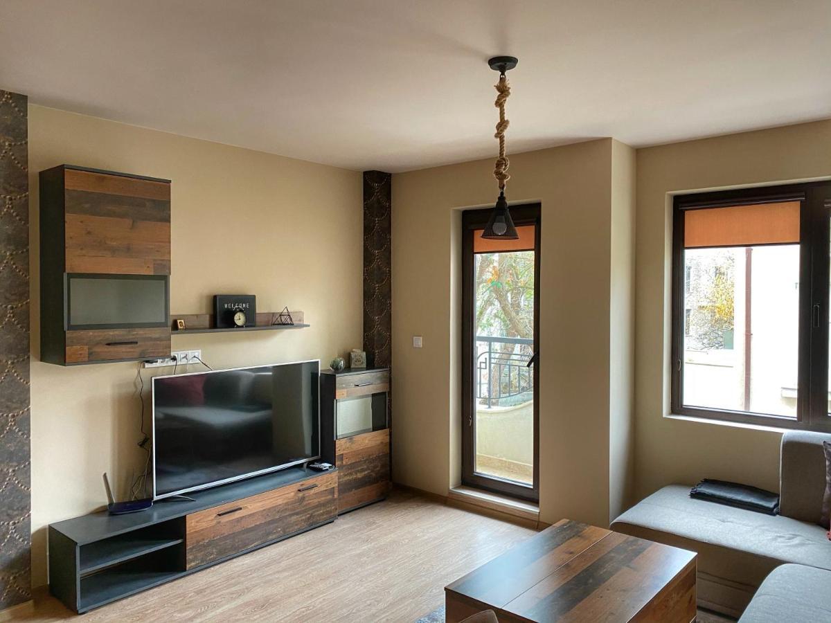 Stylish Urban Apart New 2021 Close To The Beach Varna Ngoại thất bức ảnh