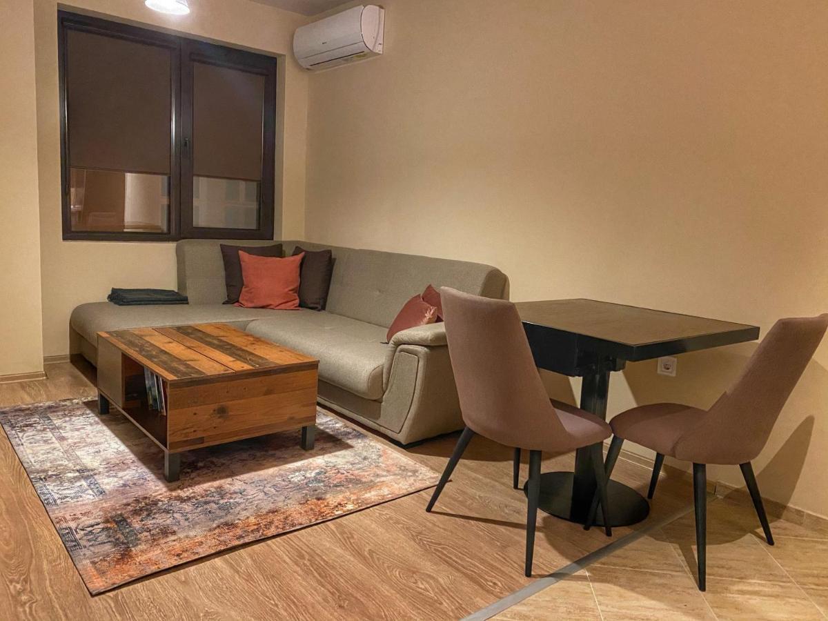 Stylish Urban Apart New 2021 Close To The Beach Varna Ngoại thất bức ảnh